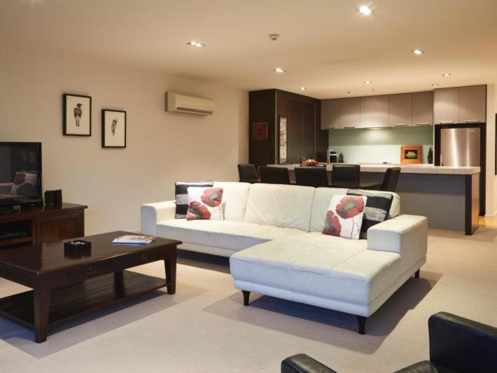 Pohutukawa Apartment พิคตัน ภายนอก รูปภาพ