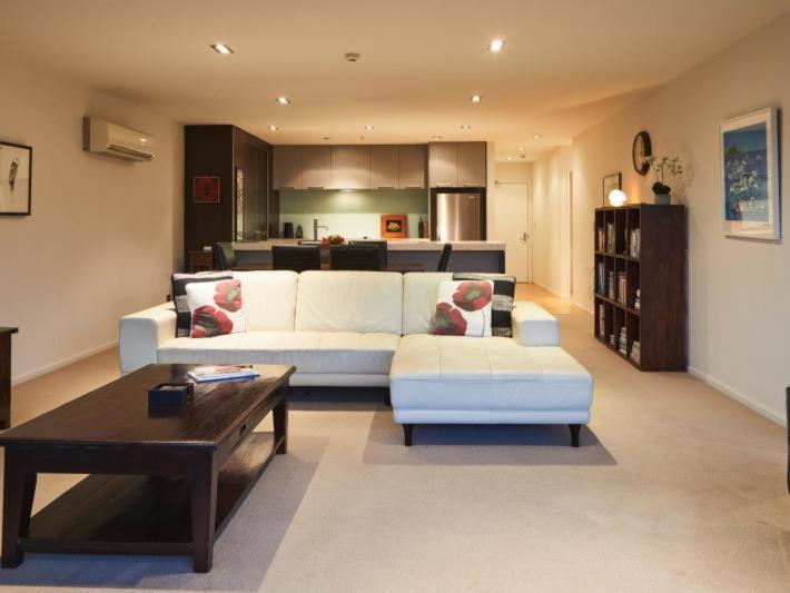 Pohutukawa Apartment พิคตัน ภายนอก รูปภาพ